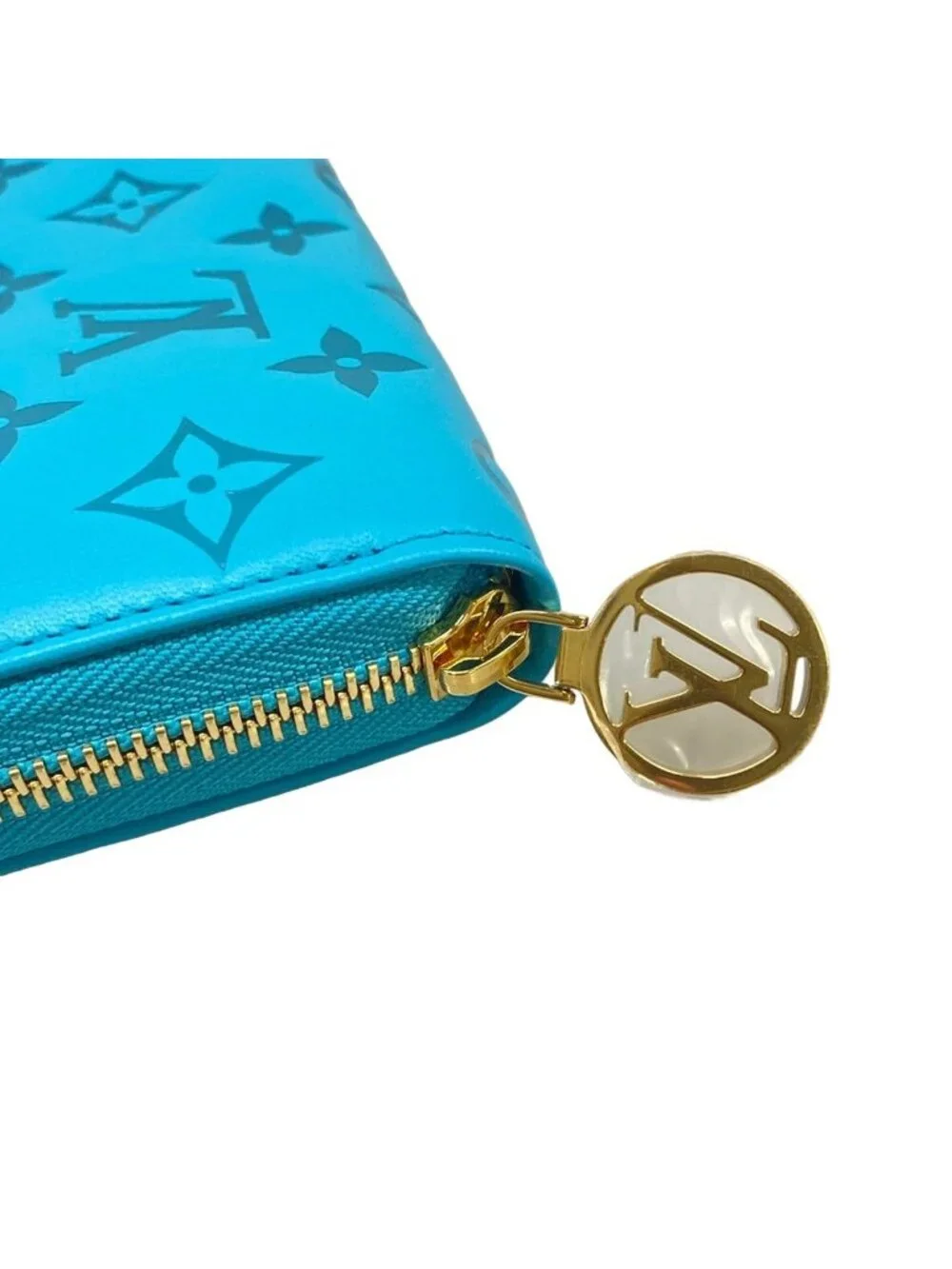 Louis Vuitton Wallet Cousin Zippy Turquoise Leather